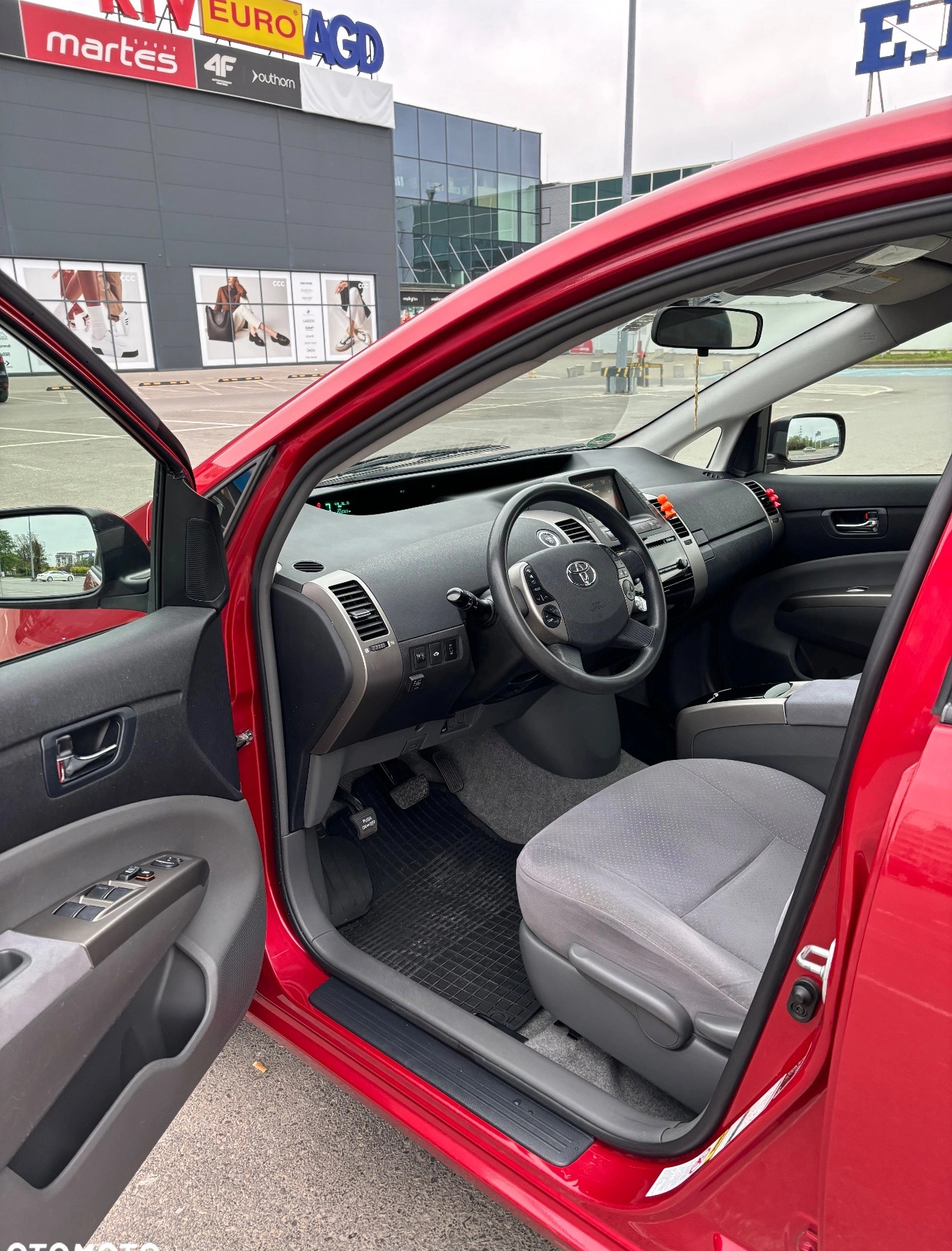 Toyota Prius cena 27800 przebieg: 153065, rok produkcji 2007 z Rzeszów małe 379